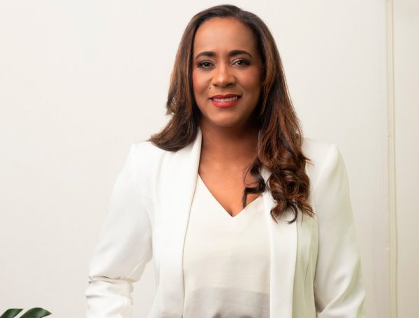 Quem é Márcia Santos?